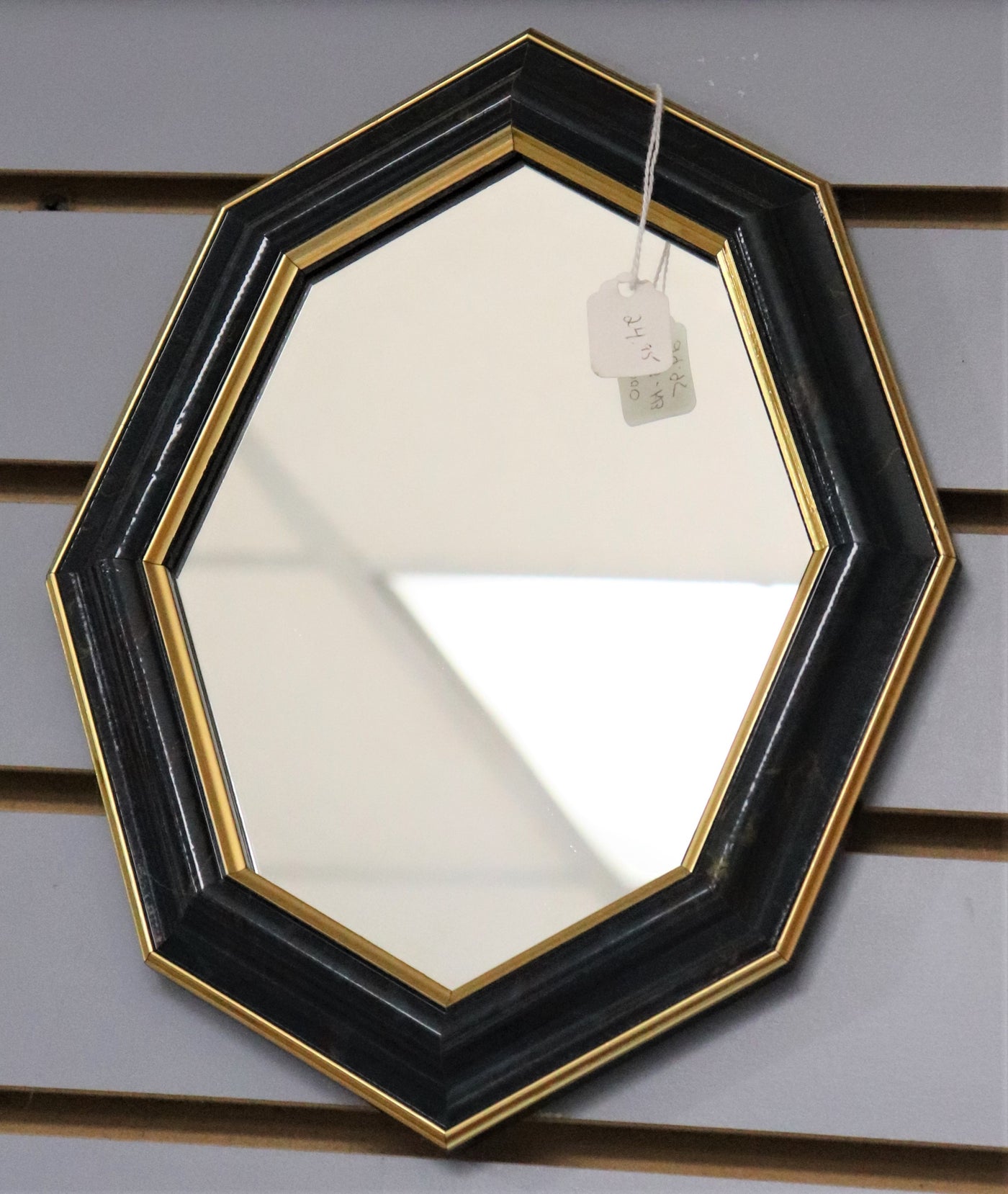 8 1/2" x 10 3/4" Octagonal Black/Gold Micro-Mirror